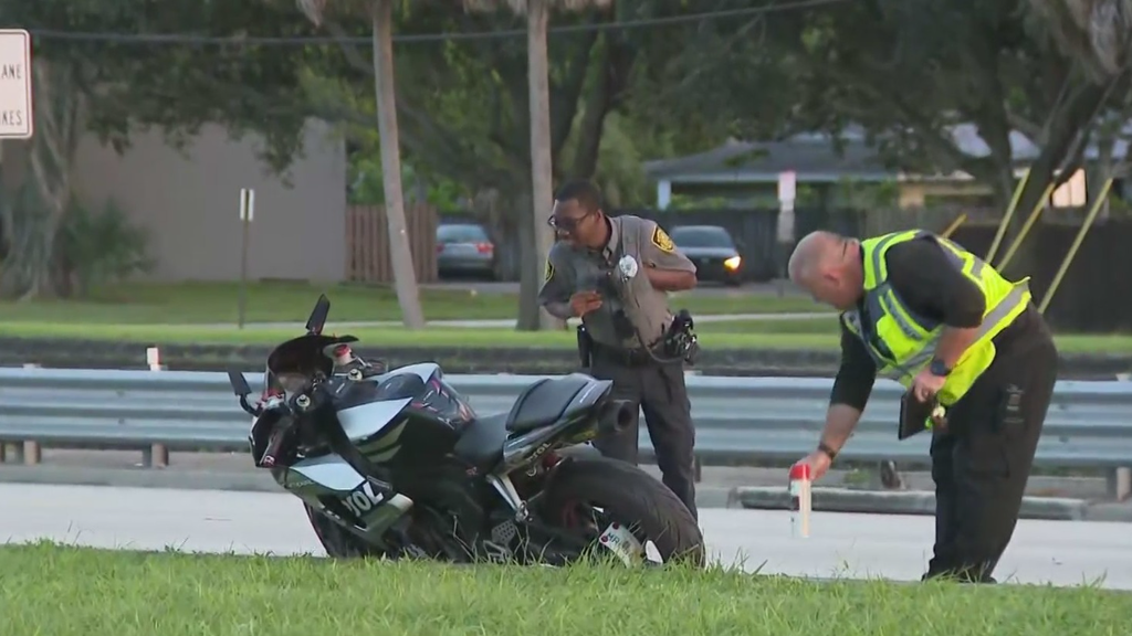 1 dead, 1 injured in motorcycle crash on Sunrise Boulevard near Florida's Turnpike, authorities say — CBS Miami, Garland Health news