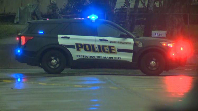 Driver arrested on DWI charge after running red light and crashing into car, police say — KENS 5 (San Antonio), Garland Health news