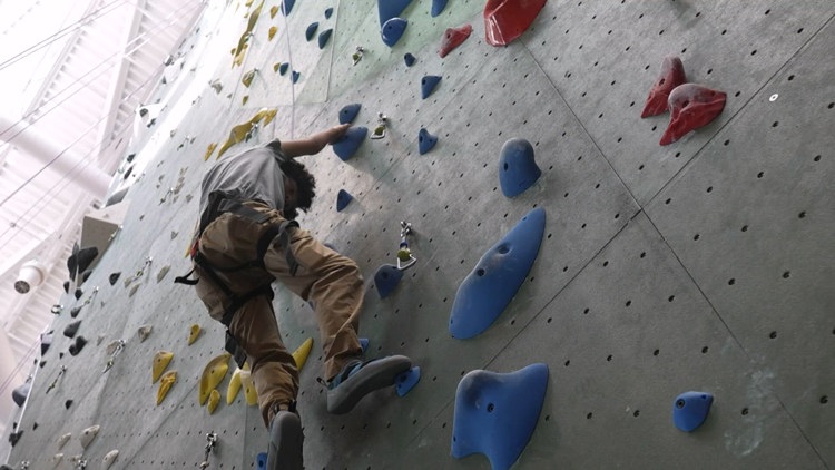 Plano-based rock climbing program helps people of any ability reach new heights — WFAA (Dallas-Fort Worth), Garland Community news