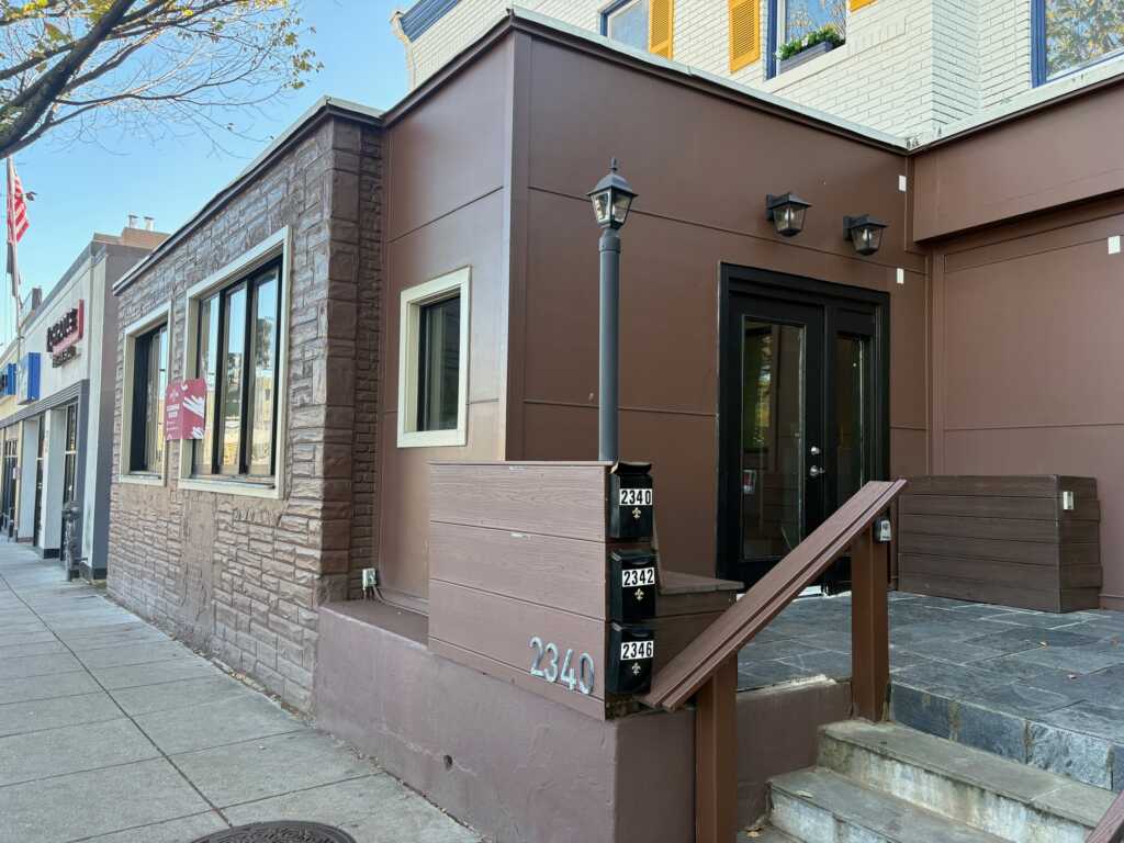 Kiin Laow Thai Restaurant & Bar Soft Opening at 5pm!! — PoPville DC